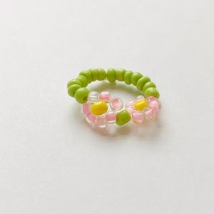 Handmade Beaded Pink Flowers Ring